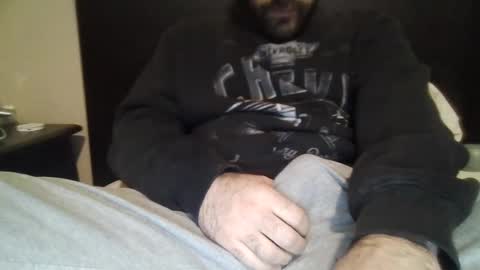 Snapshot of michaelc1214 chatting on November 28, 2025, 5:32 am michaelc1214 online show from November 28, 2025, 5:32 am