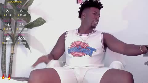 Michaell online show from December 2, 2025, 7:09 pm