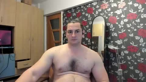 michaelragnar90 online show from April 30, 2026, 11:49 am