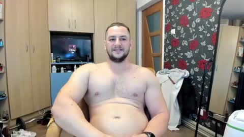 Snapshot of michaelragnar90 chatting on June 20, 2026, 9:01 am michaelragnar90 online show from June 20, 2026, 9:01 am