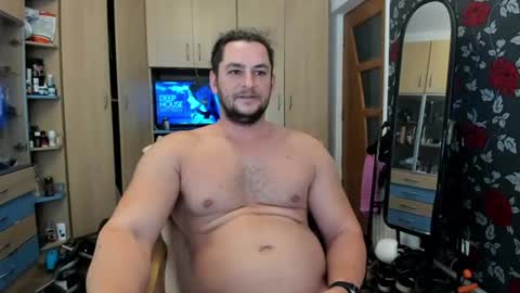 Snapshot of michaelragnar90 chatting on July 24, 2026, 6:11 am michaelragnar90 online show from July 24, 2026, 6:11 am