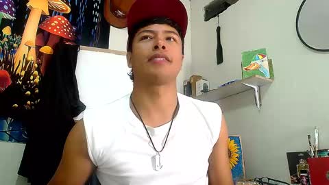 Snapshot of michaelstones chatting on May 22, 2026, 3:50 pm michaelstones online show from May 22, 2026, 3:50 pm