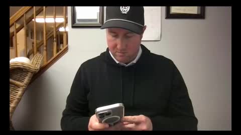 Snapshot of michaelt483 chatting on December 10, 2024, 9:33 pm michaelt483 online show from December 10, 2024, 9:33 pm