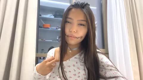 Aidaxo online show from November 1, 2025, 8:22 pm