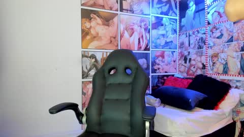 Snapshot of michel_lopez18 chatting on February 2, 2025, 10:57 am michel_lopez18 online show from February 2, 2025, 10:57 am