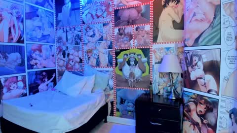 Snapshot of michel_lopez18 chatting on February 6, 2025, 2:15 pm michel_lopez18 online show from February 6, 2025, 2:15 pm