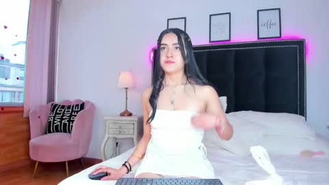 michel_owens online show from March 5, 2026, 12:23 pm