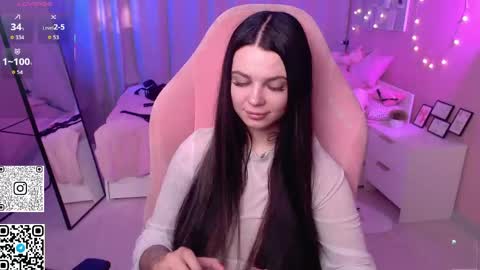 Kate online show from May 4, 2026, 1:01 am