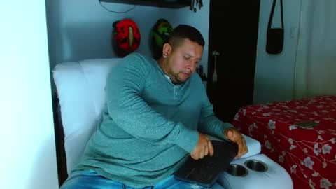 Snapshot of michell_myers chatting on February 12, 2025, 12:27 am michell_myers online show from February 12, 2025, 12:27 am