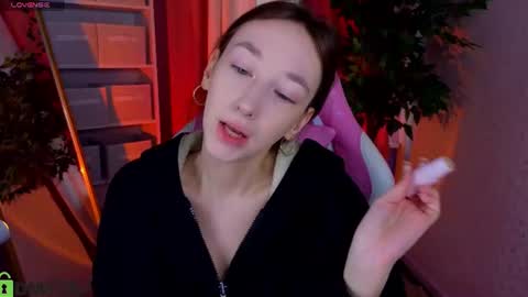 Snapshot of michelle__allen chatting on July 23, 2026, 1:08 am Michelle online show from July 23, 2026, 1:08 am