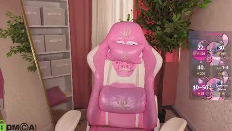 Snapshot of michelle__allen chatting on July 29, 2026, 1:15 am Michelle online show from July 29, 2026, 1:15 am