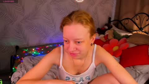 michelle_blond online show from May 26, 2026, 1:34 am