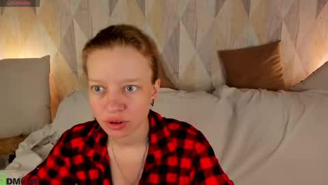 michelle_blond online show from June 7, 2026, 1:10 am
