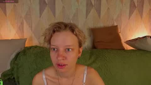 michelle_blond online show from July 23, 2026, 1:08 am