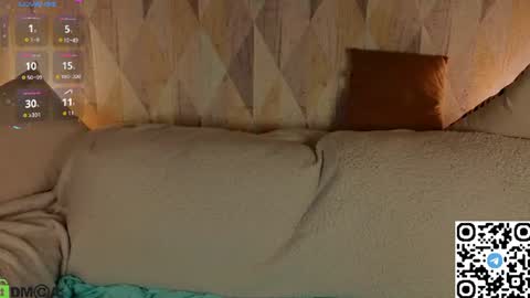 michelle_blond online show from July 24, 2026, 1:36 am