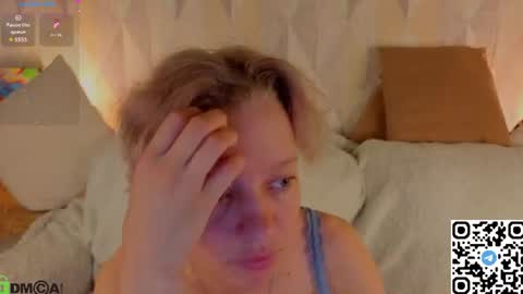 michelle_blond online show from July 27, 2026, 11:45 pm