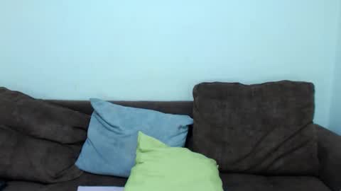 michelle_harris292557 online show from April 26, 2026, 2:20 am