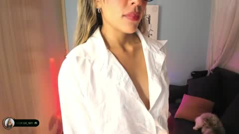 Snapshot of michelle_se chatting on June 11, 2026, 12:32 am Michelle online show from June 11, 2026, 12:32 am