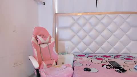 Snapshot of michelleblair1 chatting on July 3, 2026, 12:33 pm michelleblair1 online show from July 3, 2026, 12:33 pm