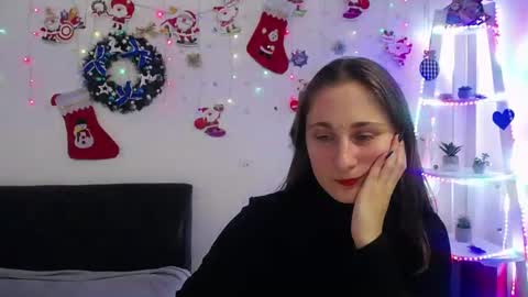 Snapshot of michellee11 chatting on January 10, 2025, 12:04 pm Michel online show from January 10, 2025, 12:04 pm