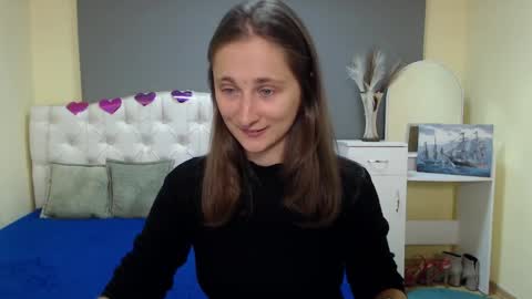 Snapshot of michellee11 chatting on September 27, 2025, 11:15 am Michel online show from September 27, 2025, 11:15 am