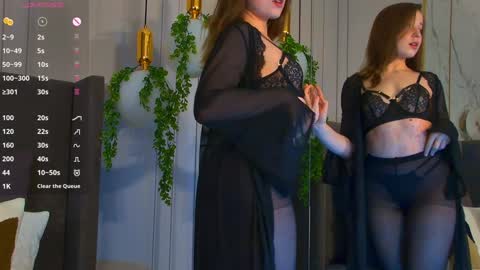 Snapshot of michellehaynes chatting on January 31, 2025, 4:06 pm michelle online show from January 31, 2025, 4:06 pm