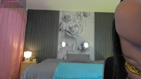 michellepreston_ online show from May 1, 2026, 11:59 am
