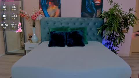 Snapshot of michellereys chatting on February 8, 2025, 9:46 pm michellereys online show from February 8, 2025, 9:46 pm