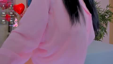 Snapshot of michellereys chatting on February 14, 2025, 9:32 pm michellereys online show from February 14, 2025, 9:32 pm