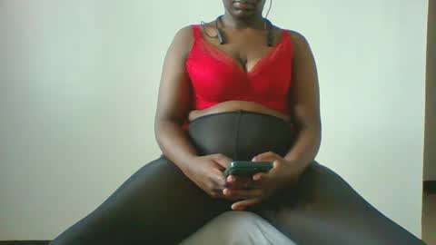 michellevice online show from September 24, 2025, 12:52 pm