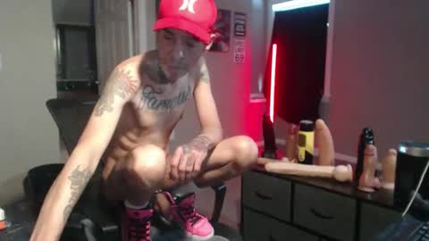 Snapshot of michigan9000 chatting on December 1, 2025, 4:23 pm michigan9000 online show from December 1, 2025, 4:23 pm