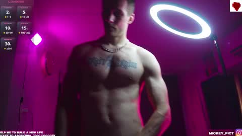 Snapshot of mickey_pict chatting on October 7, 2025, 11:02 pm Mickey online show from October 7, 2025, 11:02 pm