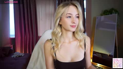 mickeydior online show from October 4, 2025, 11:41 am