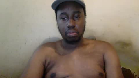 mickkzzx online show from March 4, 2025, 10:46 am