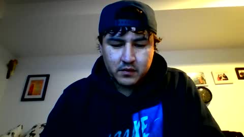 midjiminido420 online show from March 18, 2026, 5:32 am