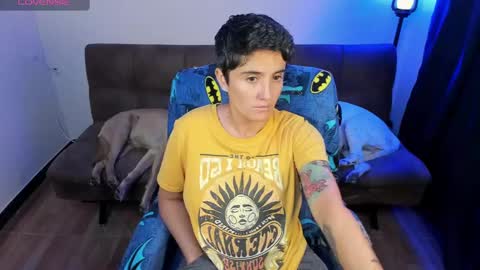 Snapshot of midnight07_ chatting on January 24, 2025, 5:21 am Blue online show from January 24, 2025, 5:21 am