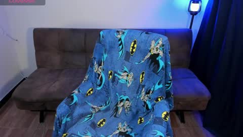 Snapshot of midnight07_ chatting on February 13, 2025, 4:11 am Blue online show from February 13, 2025, 4:11 am