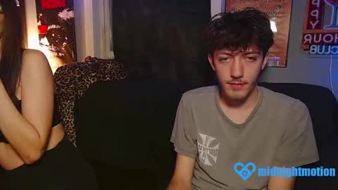 Snapshot of midnight_motion chatting on December 15, 2025, 2:38 am midnight_motion online show from December 15, 2025, 2:38 am