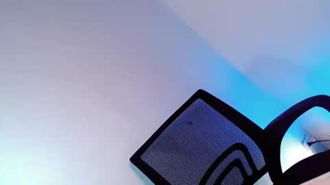 Snapshot of midnight_mystique18 chatting on March 10, 2026, 6:35 pm midnight_mystique18 online show from March 10, 2026, 6:35 pm