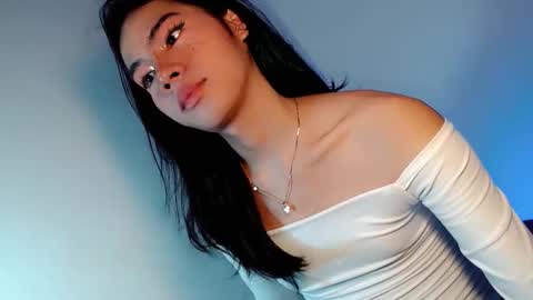 Snapshot of midnight_mystique18 chatting on March 13, 2026, 9:43 pm midnight_mystique18 online show from March 13, 2026, 9:43 pm