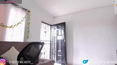 Snapshot of midnight_vk chatting on May 21, 2026, 7:43 pm VanyaKlaus online show from May 21, 2026, 7:43 pm