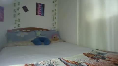 Naught Kelly online show from April 28, 2026, 5:12 am