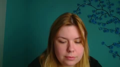 Mariana online show from April 24, 2026, 5:43 am