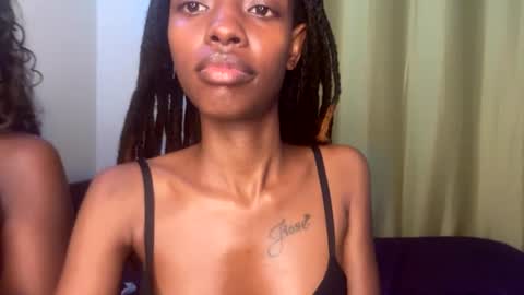 Snapshot of midnightzuriel chatting on August 3, 2026, 10:10 am midnightzuriel online show from August 3, 2026, 10:10 am