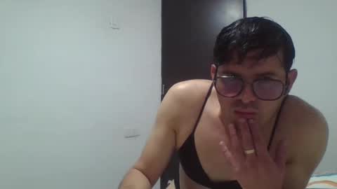 midoncare11282020 online show from November 22, 2025, 3:38 am