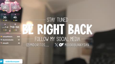 midori__san online show from January 22, 2025, 5:49 pm