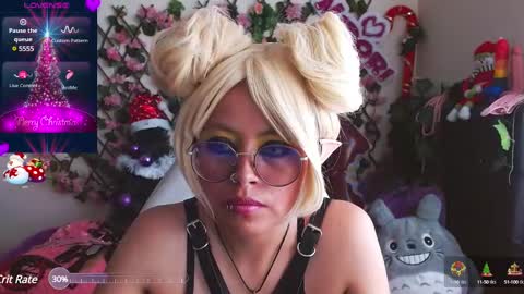 Snapshot of midoriquinn chatting on December 20, 2024, 5:51 pm Midori 7u7 online show from December 20, 2024, 5:51 pm