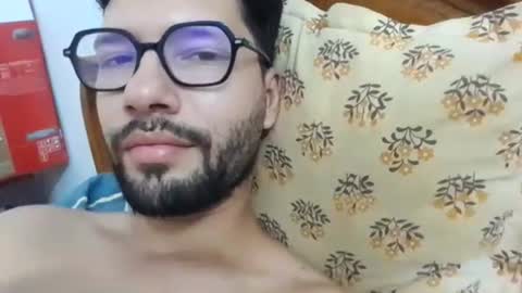 Snapshot of midoumas1 chatting on September 13, 2025, 2:17 pm Sam online show from September 13, 2025, 2:17 pm