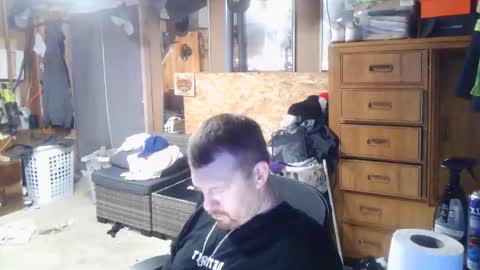 Snapshot of midtownhustler chatting on June 9, 2026, 12:17 pm midtownhustler online show from June 9, 2026, 12:17 pm