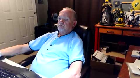 midwestdad09 online show from June 8, 2026, 9:20 am